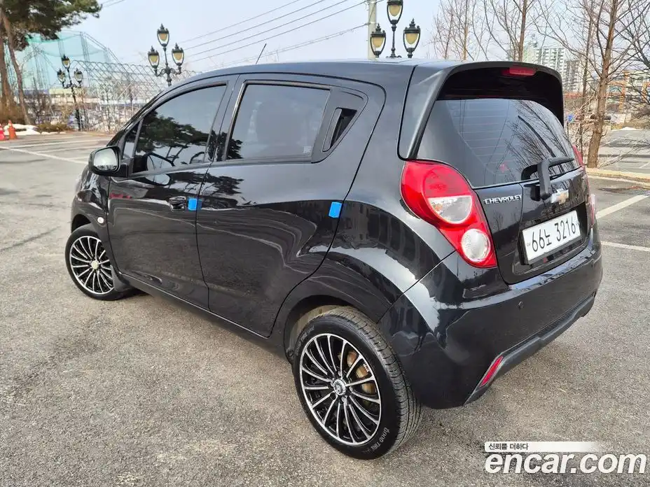 Chevrolet Spark 2014 1.0 Автомат в Москве № 215903, фото 8