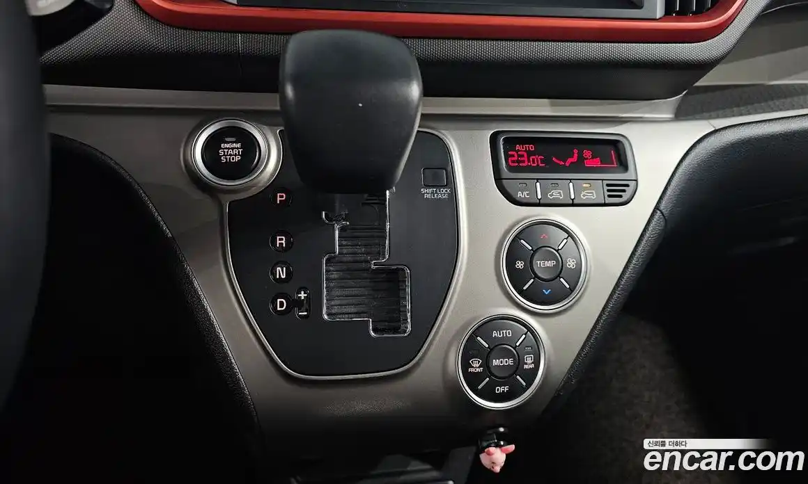 Kia Ray 2021 1.0 Автомат в Москве № 22449, фото 12