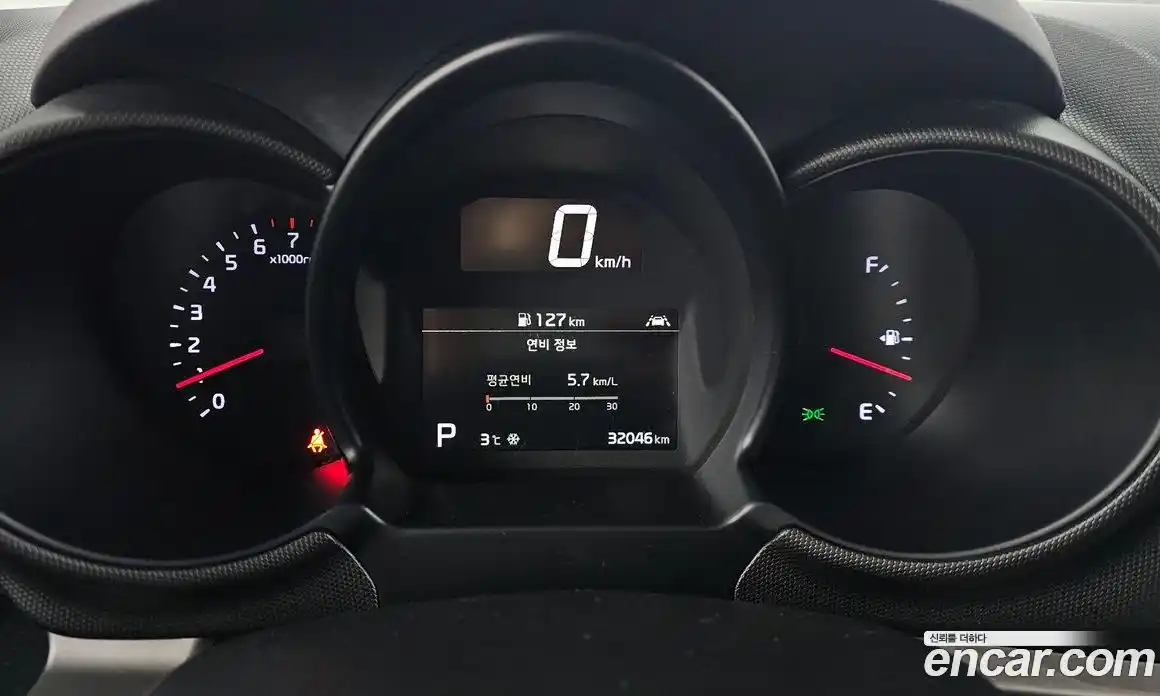 Kia Ray 2021 1.0 Автомат в Москве № 22449, фото 9