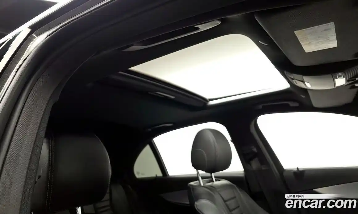 Mercedes-Benz E-Class 2021 2.0 Автомат в Москве № 224534, фото 17