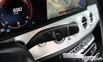 Mercedes-Benz E-Class 2021 2.0 Автомат в Москве № 224534, миниатюра 9