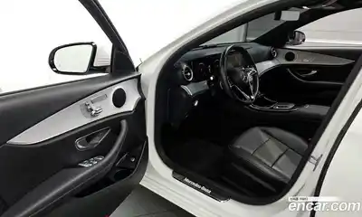 Mercedes-Benz E-Class 2021 2.0 Автомат в Москве № 224534, миниатюра 10