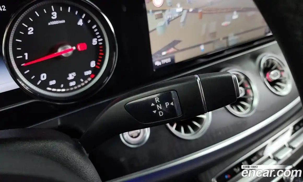 Mercedes-Benz E-Class 2019 1.9 Автомат в Москве № 224892, фото 9