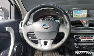 Renault SM3 2011 1.6 Автомат в Москве № 225958, миниатюра 9