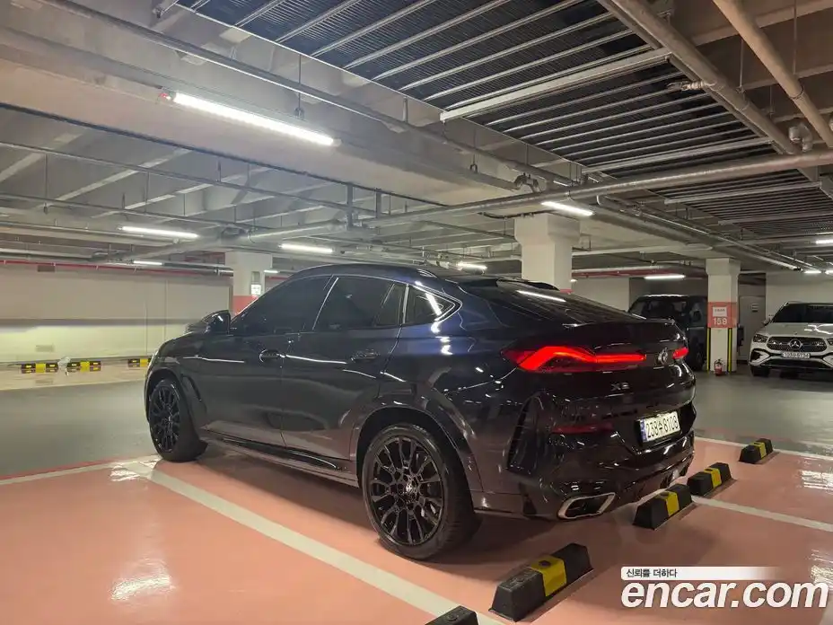 BMW X6 2024 3.0 Автомат в Москве № 227960, фото 4