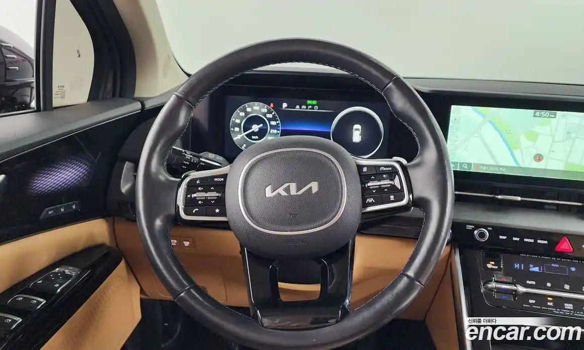 Kia Canival 2022 3.5 Автомат в Москве № 22803, фото 18