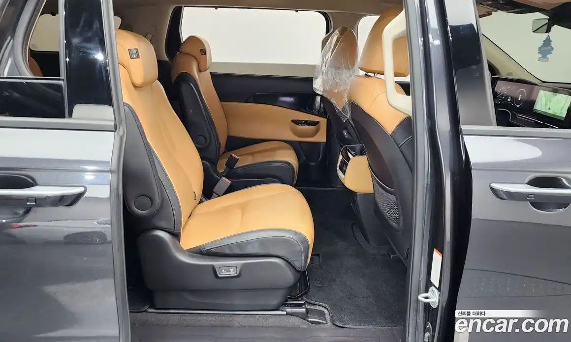 Kia Canival 2022 3.5 Автомат в Москве № 22803, фото 5