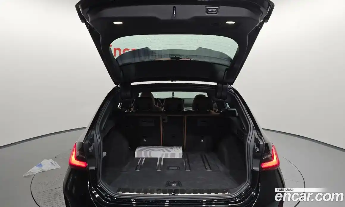 BMW 3-Series 2024 2.0 Автомат в Москве № 228436, фото 10