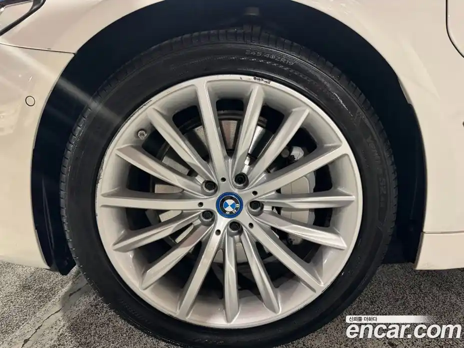 BMW 5-Series 2023 2.0 Автомат в Москве № 228942, фото 5