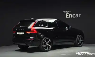 Volvo XC60 2022 2.0 Автомат в Москве № 230367, миниатюра 2