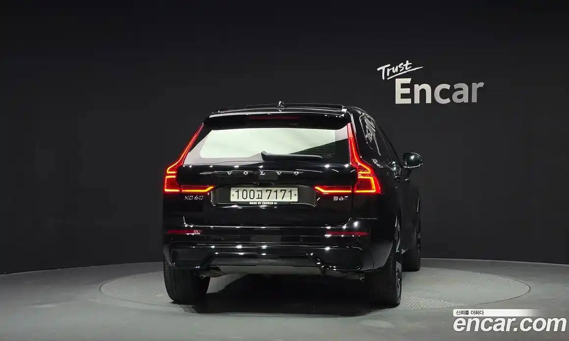 Volvo XC60 2022 2.0 Автомат в Москве № 230367, фото 4