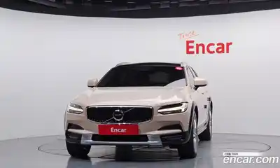 Volvo V90 2017 2.0 Автомат в Москве № 230549, миниатюра 3