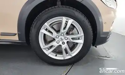 Volvo V90 2017 2.0 Автомат в Москве № 230549, миниатюра 5