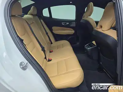 Volvo S60 2023 2.0 Автомат в Москве № 230822, миниатюра 12