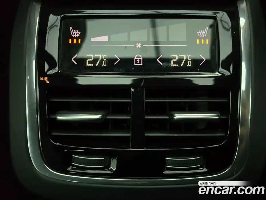 Volvo S60 2023 2.0 Автомат в Москве № 230822, фото 16