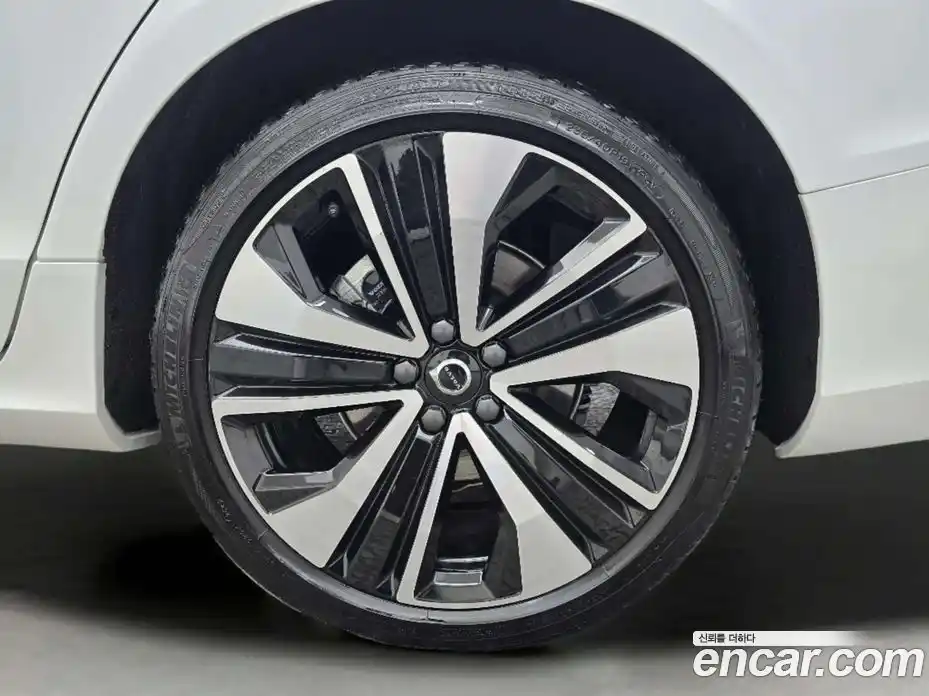 Volvo S60 2023 2.0 Автомат в Москве № 230822, фото 5