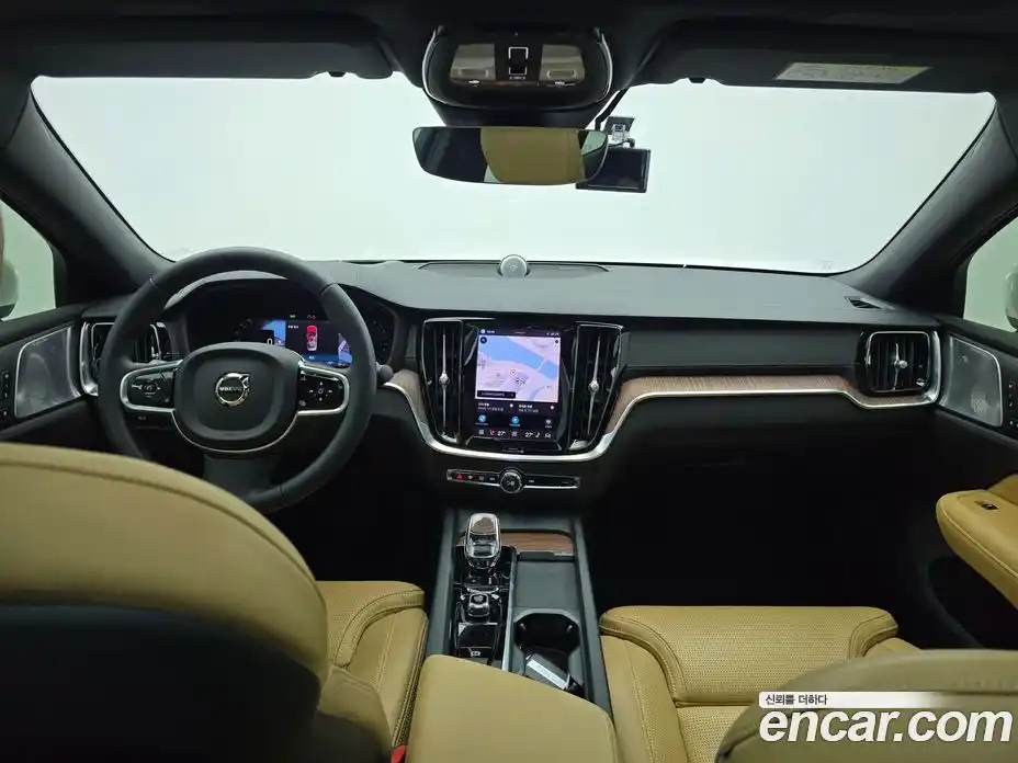 Volvo S60 2023 2.0 Автомат в Москве № 230822, фото 7