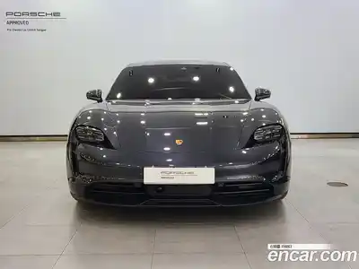 Porsche Taycan 2023 0.6 Автомат в Москве № 231060, миниатюра 3
