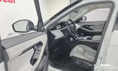 Land Rover Range-Rover Evoque 2022 2.0 Автомат в Москве № 231229, миниатюра 11