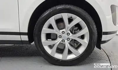 Land Rover Range-Rover Evoque 2022 2.0 Автомат в Москве № 231229, миниатюра 5