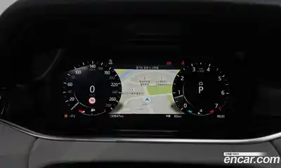 Land Rover Range-Rover Evoque 2022 2.0 Автомат в Москве № 231229, миниатюра 8