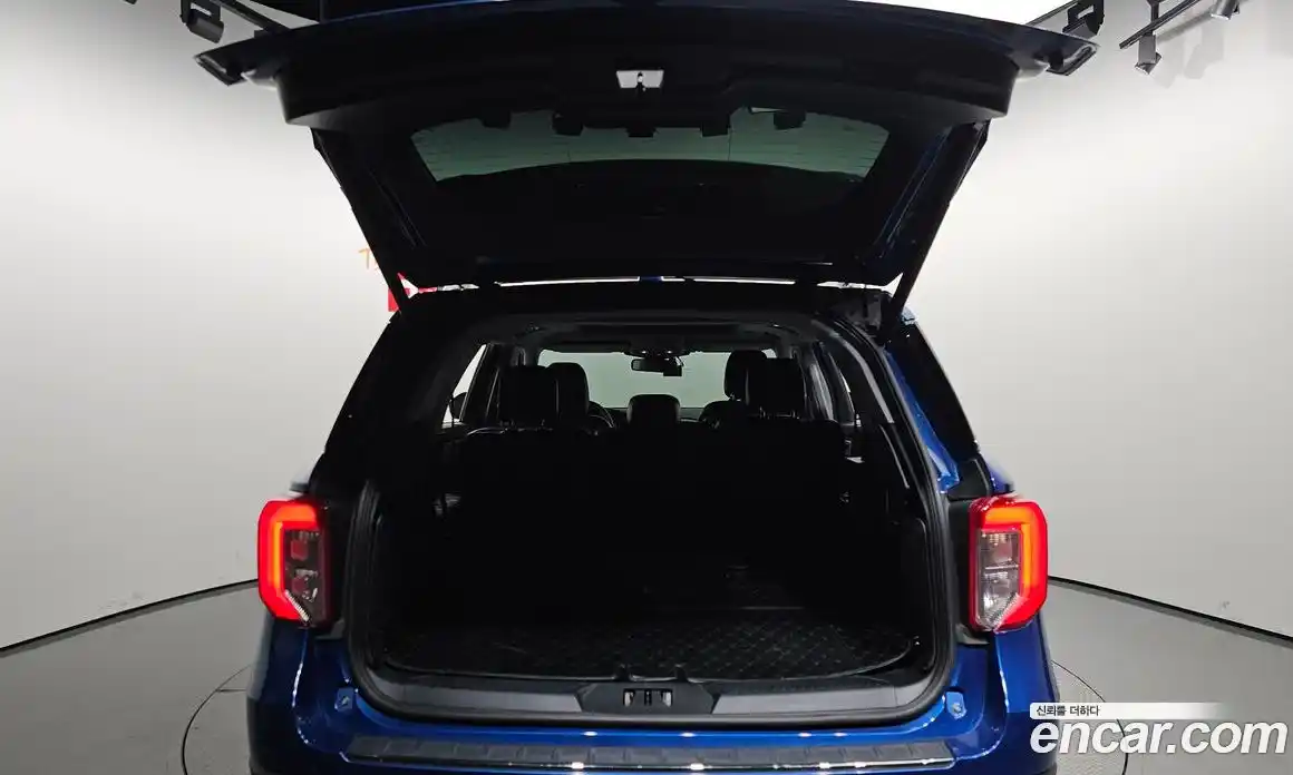 Ford Explorer 2020 2.3 Автомат в Москве № 233312, фото 18