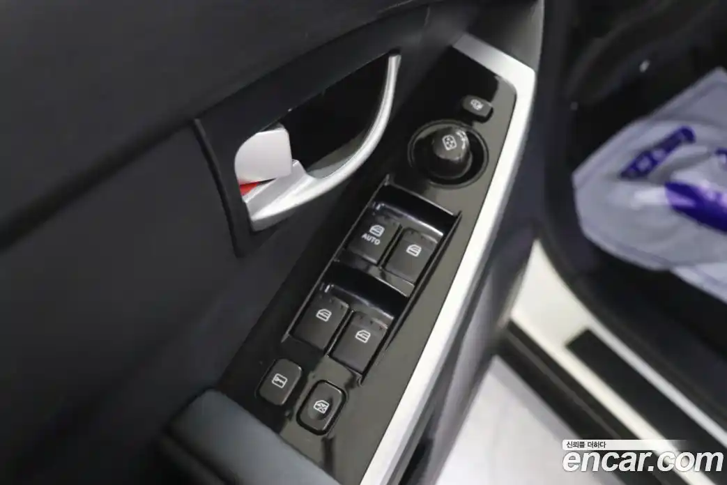 SsangYong Korando 2014 2.0 Автомат в Москве № 23744, фото 13