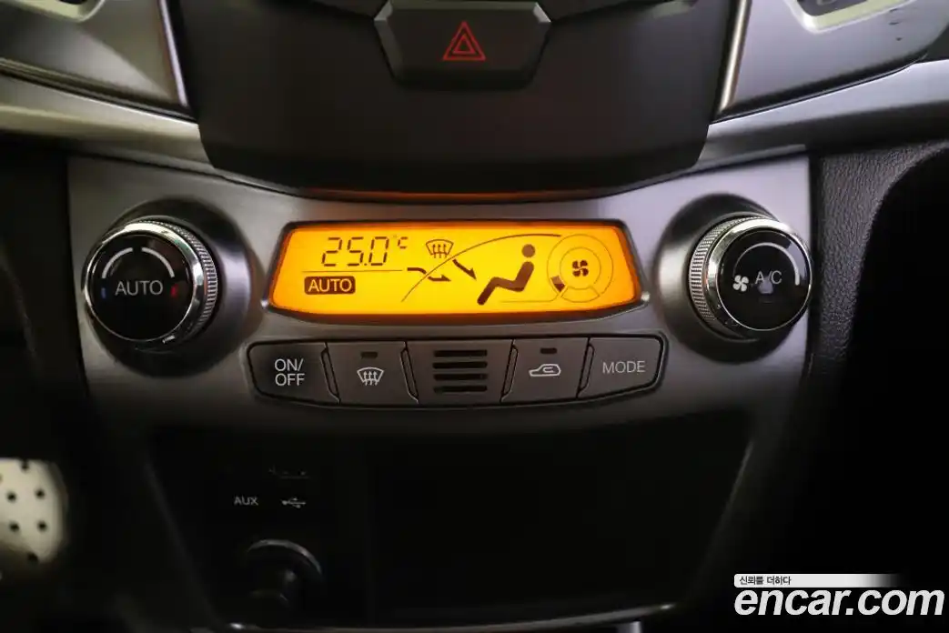 SsangYong Korando 2014 2.0 Автомат в Москве № 23744, фото 14