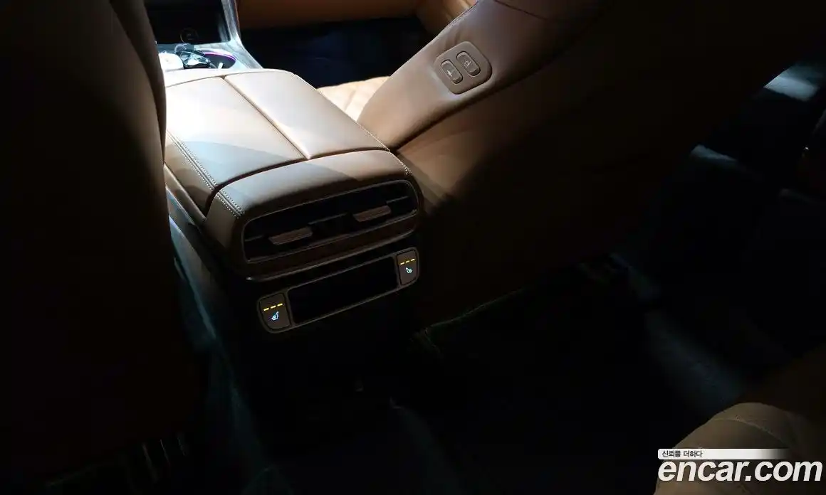 Genesis GV80 2024 2.5 Автомат в Москве № 23758, фото 10