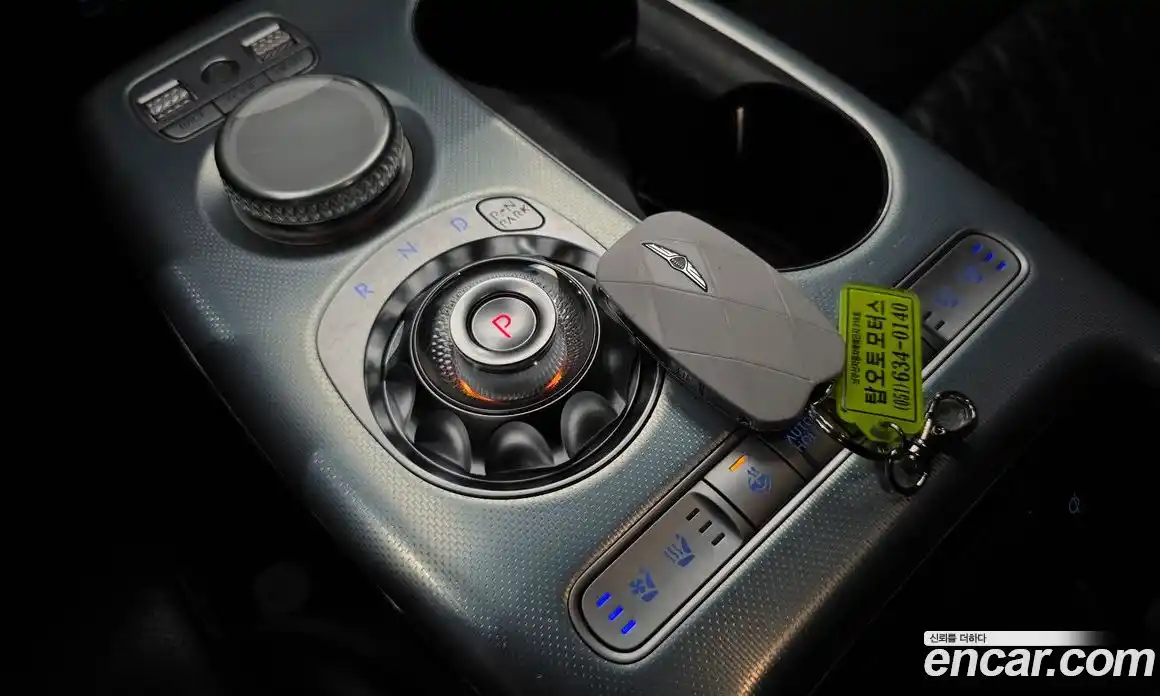 Genesis GV60 2022 0.1 Автомат в Москве № 23925, фото 1