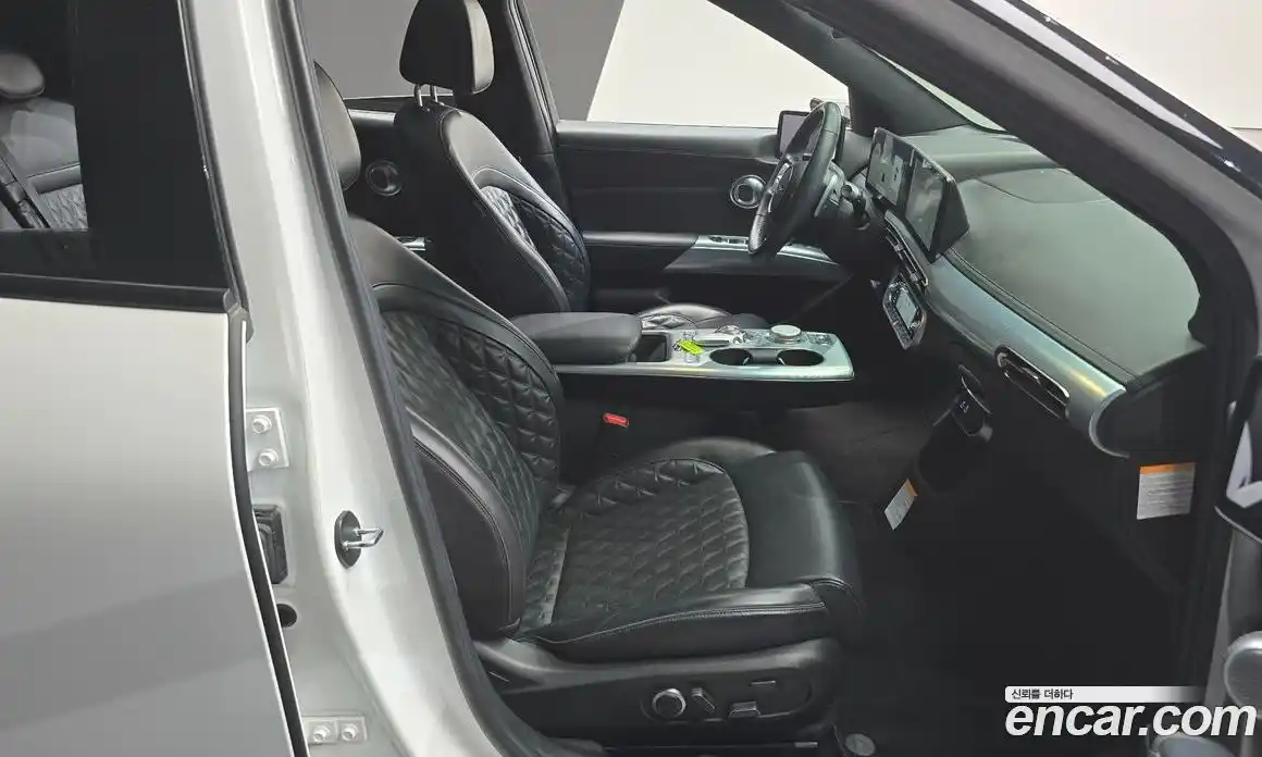 Genesis GV60 2022 0.1 Автомат в Москве № 23925, фото 3