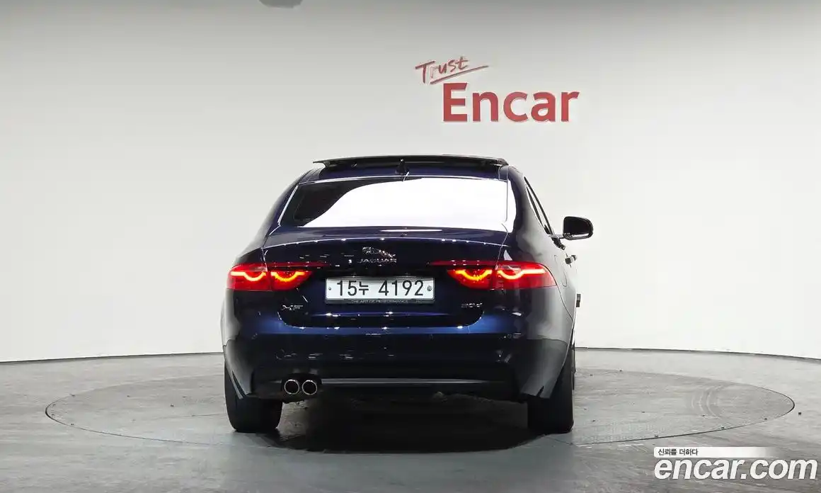 Jaguar XF 2017 2.0 Автомат в Москве № 239893, фото 3