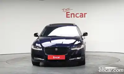 Jaguar XF 2017 2.0 Автомат в Москве № 239893, миниатюра 9