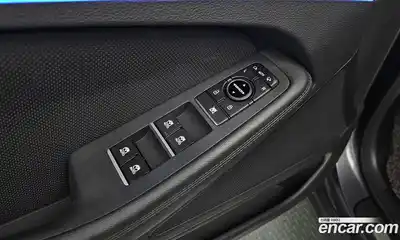 Hyundai Genesis 2016 3.3 Автомат в Москве № 247347, миниатюра 7