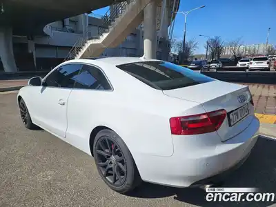 Audi A5 2009 2.0 Автомат в Москве № 250873, миниатюра 4