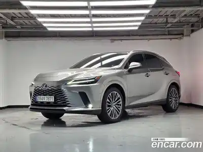 Lexus RX, 2023