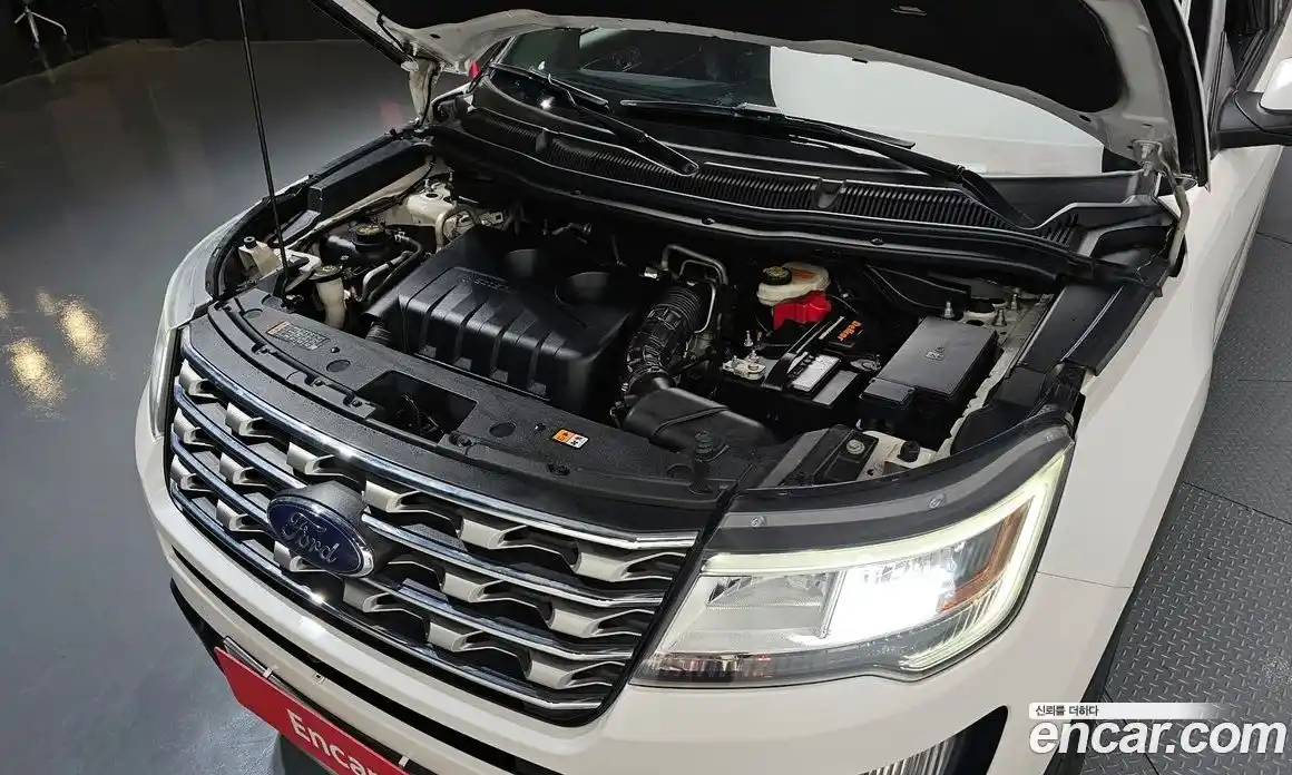 Ford Explorer 2016 2.3 Автомат в Москве № 255590, фото 12