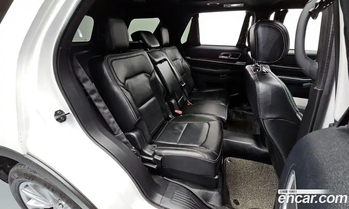 Ford Explorer 2016 2.3 Автомат в Москве № 255590, фото 5