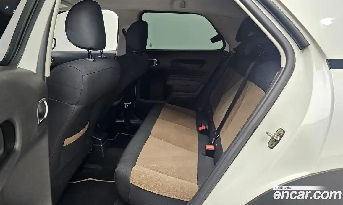 Citroen C4 Cactus 2017 1.6 Автомат в Москве № 256792, фото 12