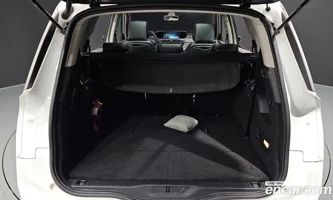 Citroen C4 Picasso 2015 2.0 Автомат в Москве № 256803, фото 20