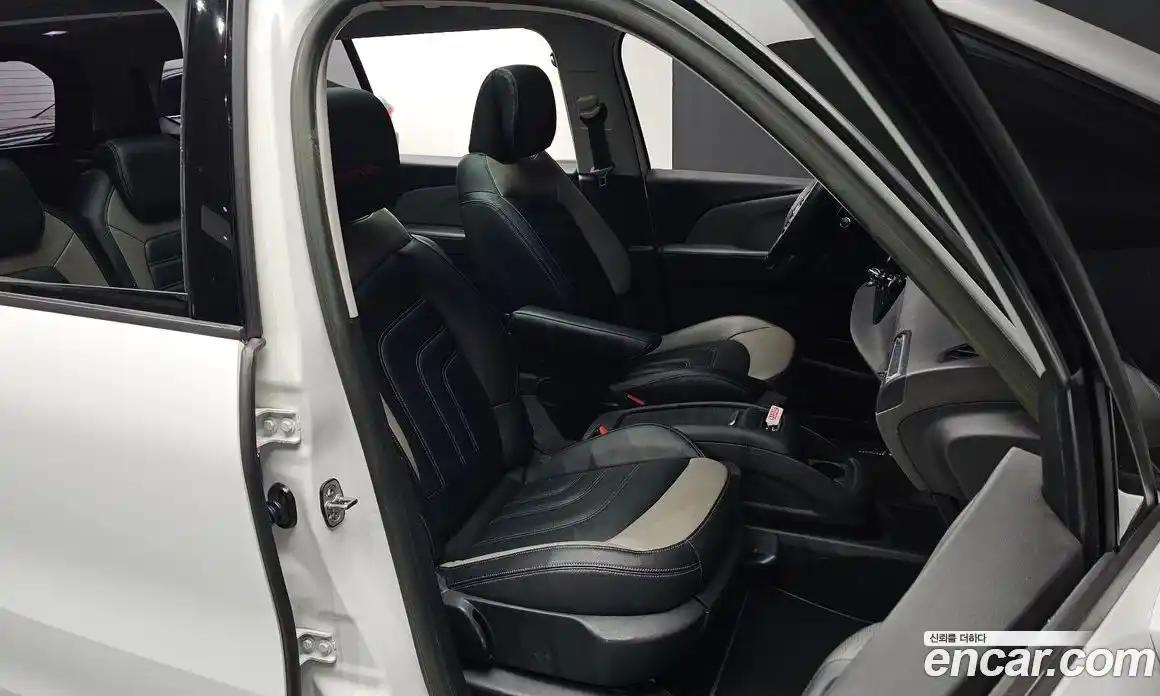 Citroen C4 Picasso 2015 2.0 Автомат в Москве № 256803, фото 10