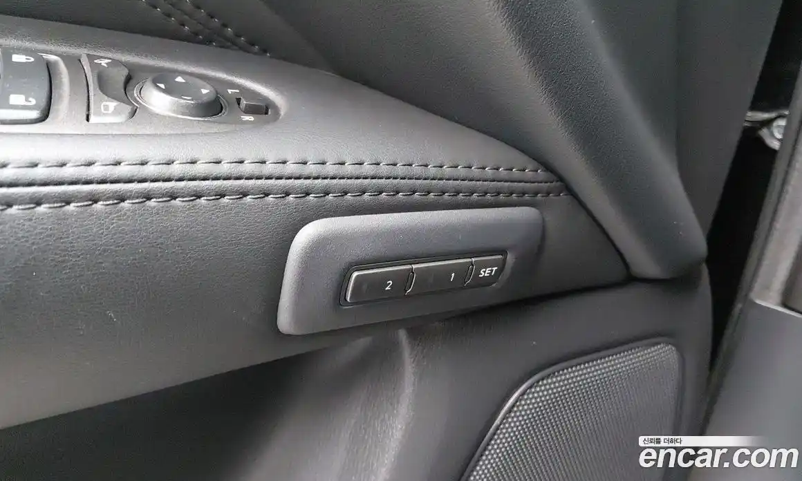 Infiniti QX60 2015 3.5 Автомат в Москве № 258780, фото 8