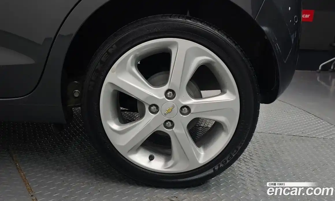 Chevrolet Spark 2017 1.0 Автомат в Москве № 262539, фото 8