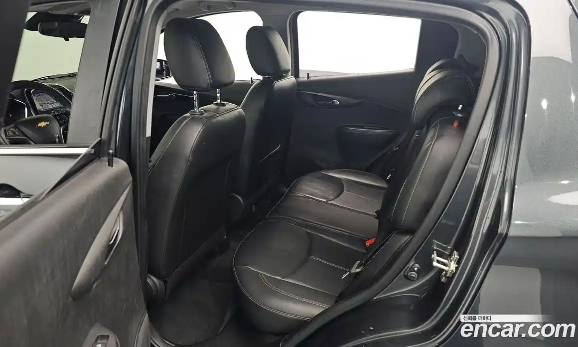 Chevrolet Spark 2017 1.0 Автомат в Москве № 262539, фото 10