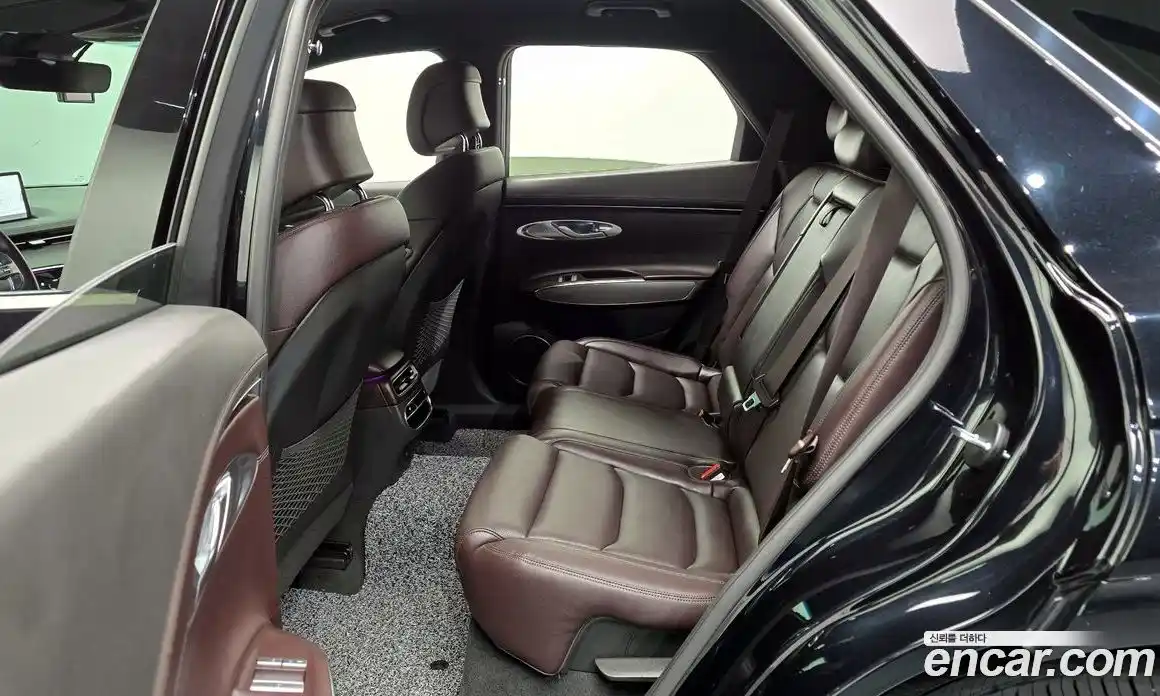 Genesis GV70 2021 2.5 Автомат в Москве № 26354, фото 12