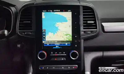 Renault QM6 2022 2.0 Автомат в Москве № 264403, миниатюра 2