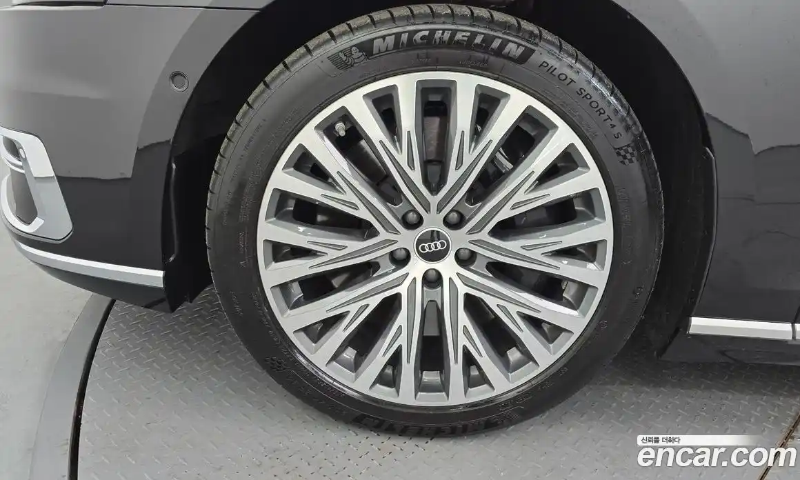 Audi A8 2021 4.0 Автомат в Москве № 267708, фото 5