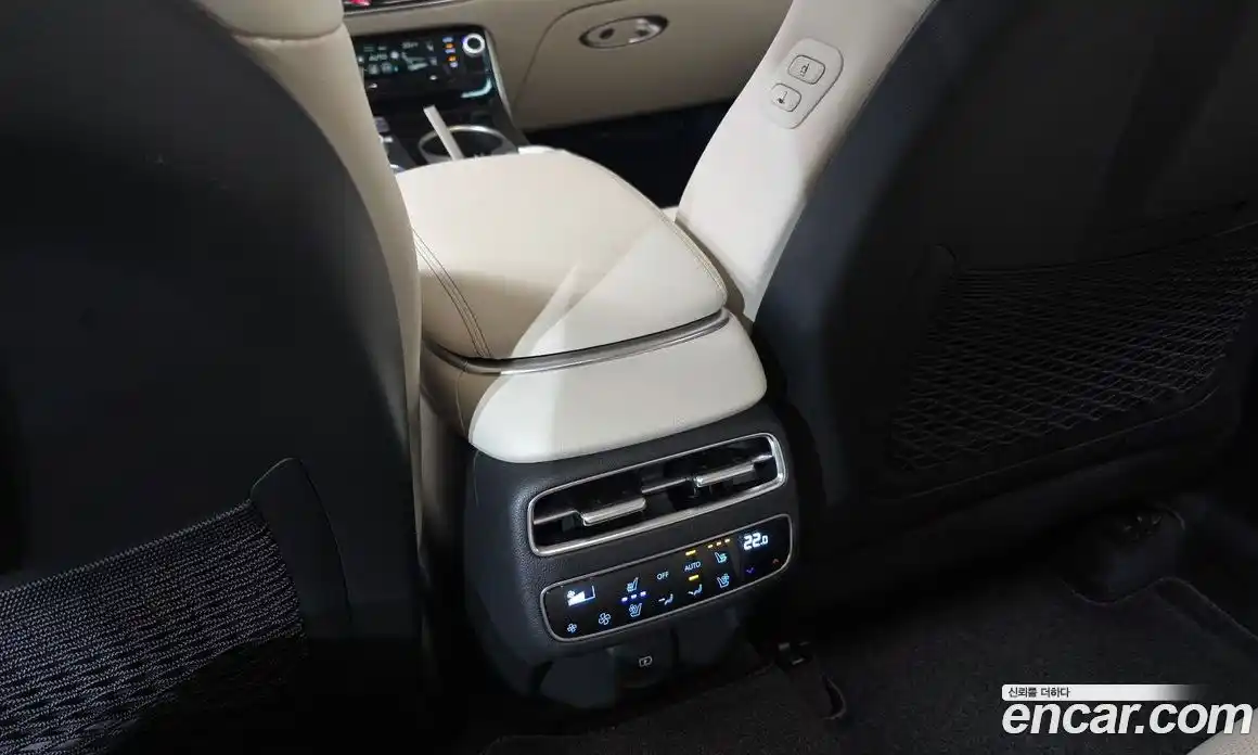 Genesis GV70 2025 2.5 Автомат в Москве № 27307, фото 15