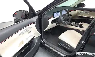 Genesis GV70 2025 2.5 Автомат в Москве № 27307, миниатюра 4