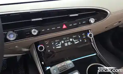 Genesis GV70 2025 2.5 Автомат в Москве № 27307, миниатюра 5